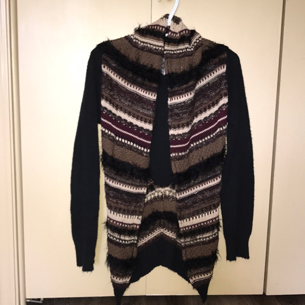 Buckle Cardigan